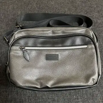 그레이 합성 피혁 숄더백