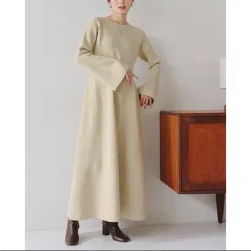 titivate 플레어 슬리브 원피스