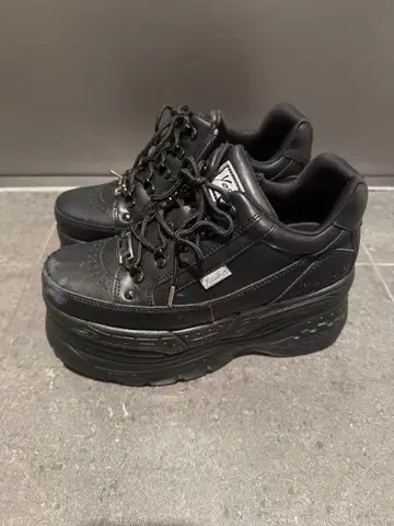 요스케 YOSUKE 통굽 스니커즈