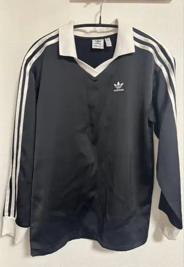 adidas 쓰리 스트라이프 새틴 긴팔 T셔츠