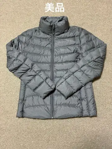 UNIQLO 그레이 울트라 라이트 다운 자켓 M