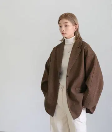 [포켓 주의] 셀렉트 모카 헤링본 커브 슬리브 자켓