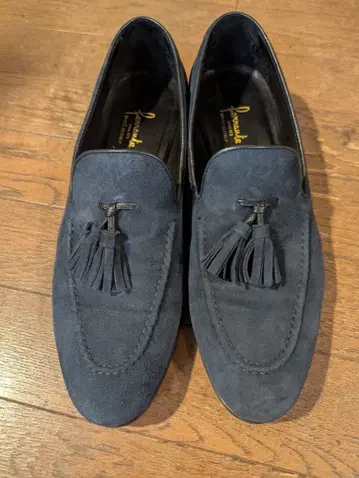 새상품급 FERRANTE 네이비 스웨이드 태슬 로퍼 7 1/2