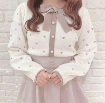 evelyn 하트 자수 니트