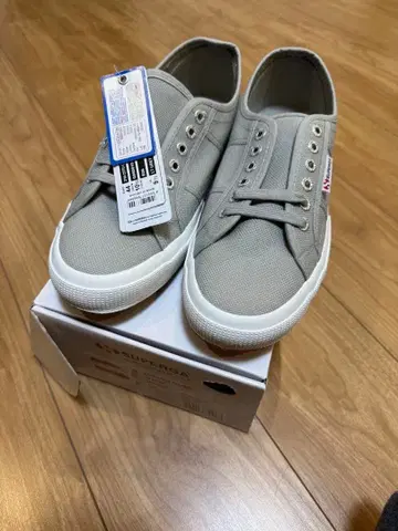 스페르가 2750 사이즈 44 그레이 미사용