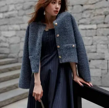 새상품급 저스길리티 샤기 니트 자켓