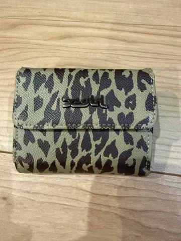 x-girl 레오파드 무늬 지갑