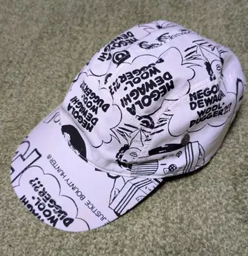 코믹스 스타일 프린트 캡 화이트