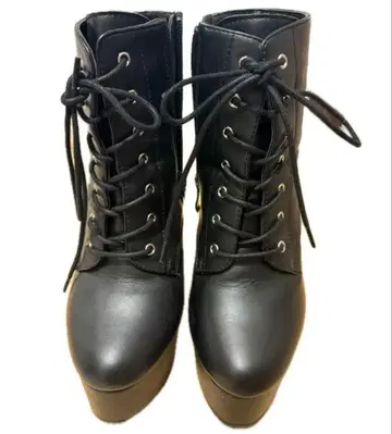 [통굽] 청키힐 레이스업 부츠 블랙 S 사이즈