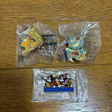 디즈니 캐릭터 핀 배지 3개 세트