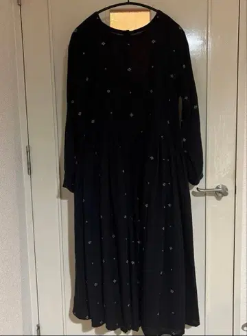 메종드소일 울 긴팔 원피스