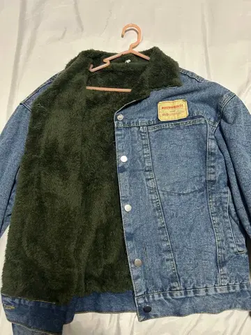 데님 자켓 플리스 안쪽 보아 옷깃