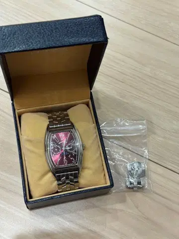 GRANDEUR 그랜드르 남성용 손목시계 토노형 빨간색 다이얼