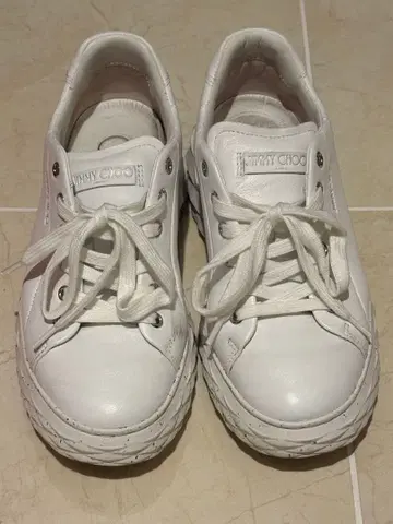 지미추 다이아몬드 컷 스니커즈 37 사이즈