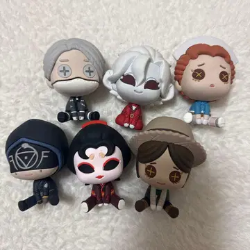 제5인격 피규어