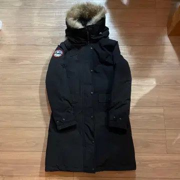 ARCTIC EXPLORER 블랙 M