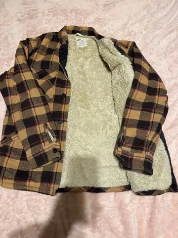 체크 무늬 플리스 안감 자켓