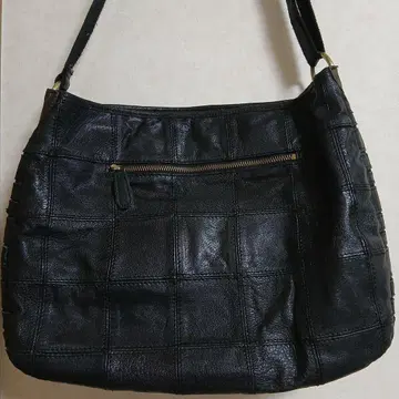 숄더백 블랙 염소 가죽 LUPUY