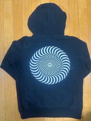 FTC&spitfire 콜라보 후드티