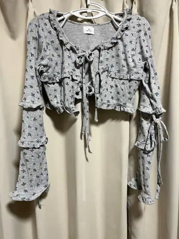 merry jenny 플로럴 프릴 리브 볼레로