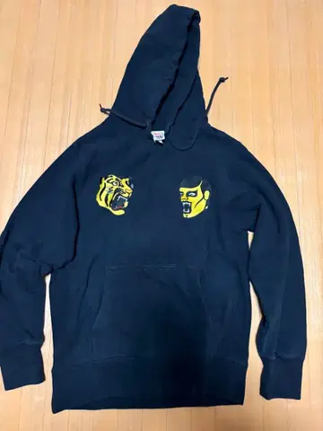 PUNK DRUNKERS 한신 타이거즈 후드티