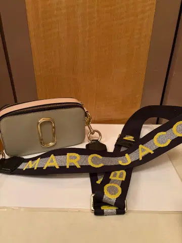 마크 제이콥스 숄더백 그레이/핑크