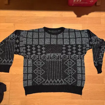 니트 스웨터 블랙 그레이