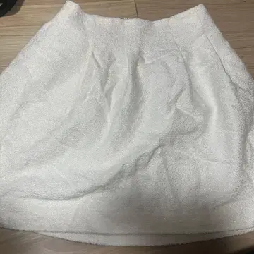 [ 미사용 새상품 ] 루비 리벳 트위드 미니 플레어 스커트