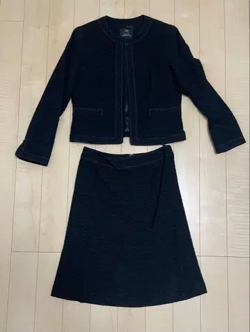 23구 다크 네이비 트위드 세트 업