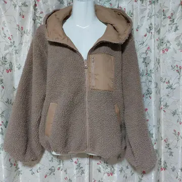 베이지 보아 후드 부착 리버서블 자켓 리버서블 점퍼