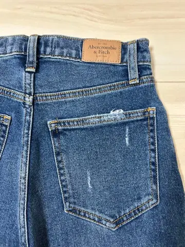 Abecrombie&Fitch W24 아바클로 여성용 데미지 데님