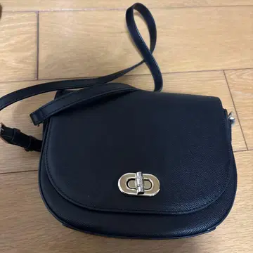 Samantha Thavasa 숄더백