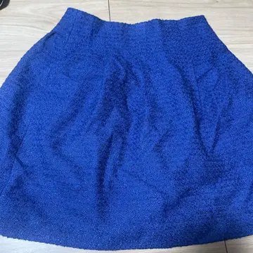 [ 미사용 새상품 ] Ruby rivet 네이비 플레어 스커트