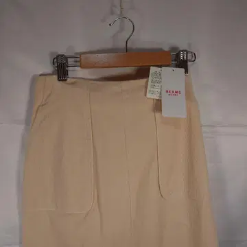 [ BEAMS 새상품 미사용 ] 베이지 타이트 스커트