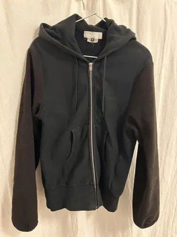 GANRYU 블랙 후드티 플리스