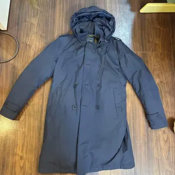 Herno 후드 부착 다운 자켓 네이비 48