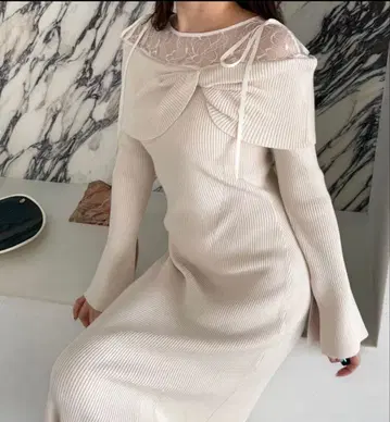 레이스 절개 오프숄더 니트 원피스