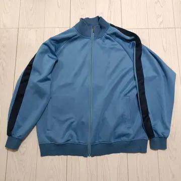 트랙 자켓 저리