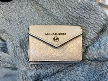 [ MICHAEL KORS ] 3단 폴더형 지갑 화이트