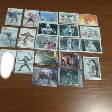 가면라이더 류우키 트레이딩 카드 세트