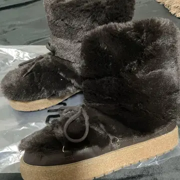 블랙 h&m 어그 부츠 퍼 부츠