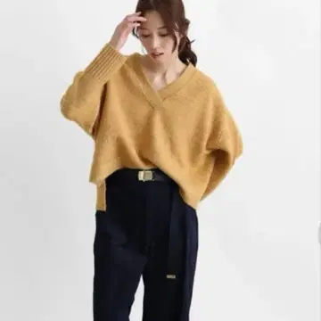 CLOVE V넥 니트 스웨터 라메