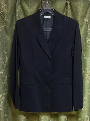 블랙 노카라 자켓 더블 버튼