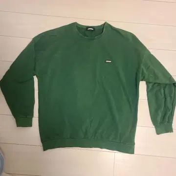 JIMWAG 그린 맨투맨