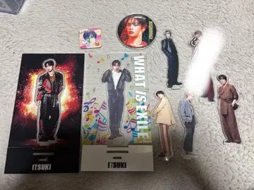 후지와라 이츠키 아크릴 스탠드 캔 배지