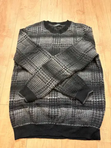 BLACK LABEL 체크 무늬 니트 스웨터