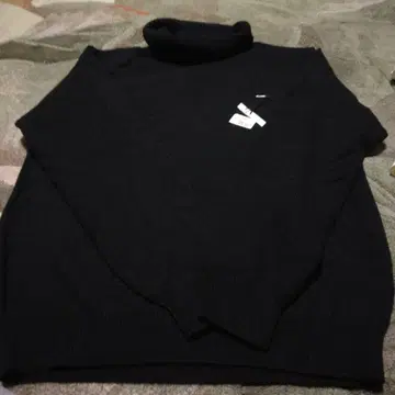 핑크하우스 미사용 새상품 잉게보그 라무 스웨터