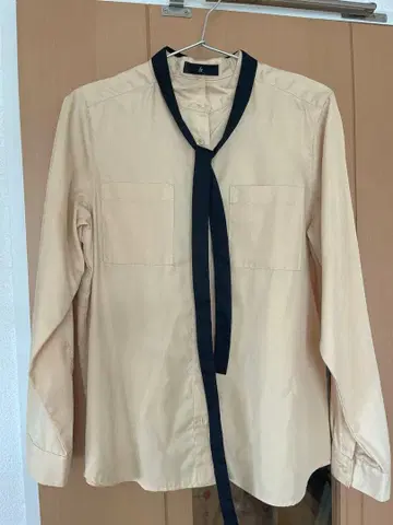 펠리시모 haco 베이지 리본 포함 긴팔 셔츠