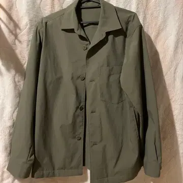 UNIQLO 올리브 테일러드 자켓 S 사이즈