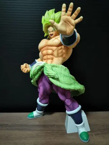 드래곤볼 제일복권 브로리 피규어